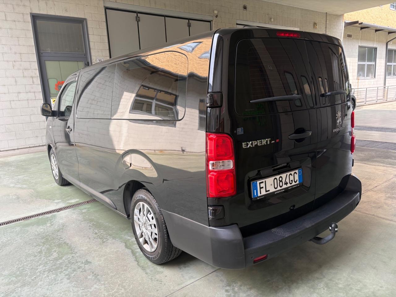 Peugeot Traveller Expert BlueHDi 115 S&S Long Active