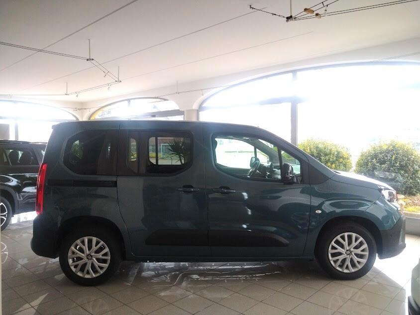 Fiat Doblo DOBLO' 4° serie COMBI 1.5 BlueHdi 100CV MT6 mod. Lounge *SENZA VINCOLO DI FINANZIAMENTO*