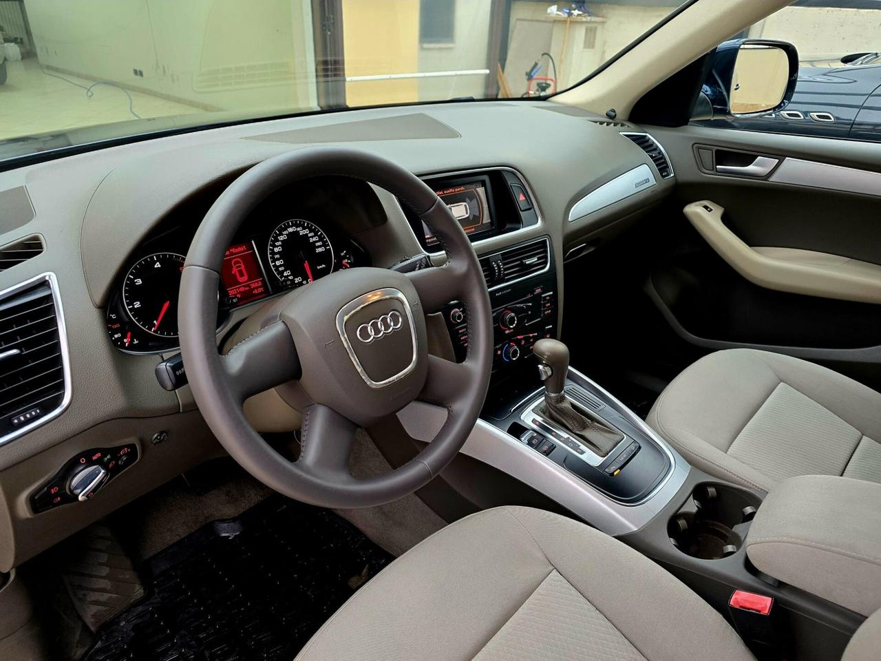 Audi Q5 2.0 TDI 170 CV quattro LEGGERE DESCRIZIONE DIFETTO CAMBIO