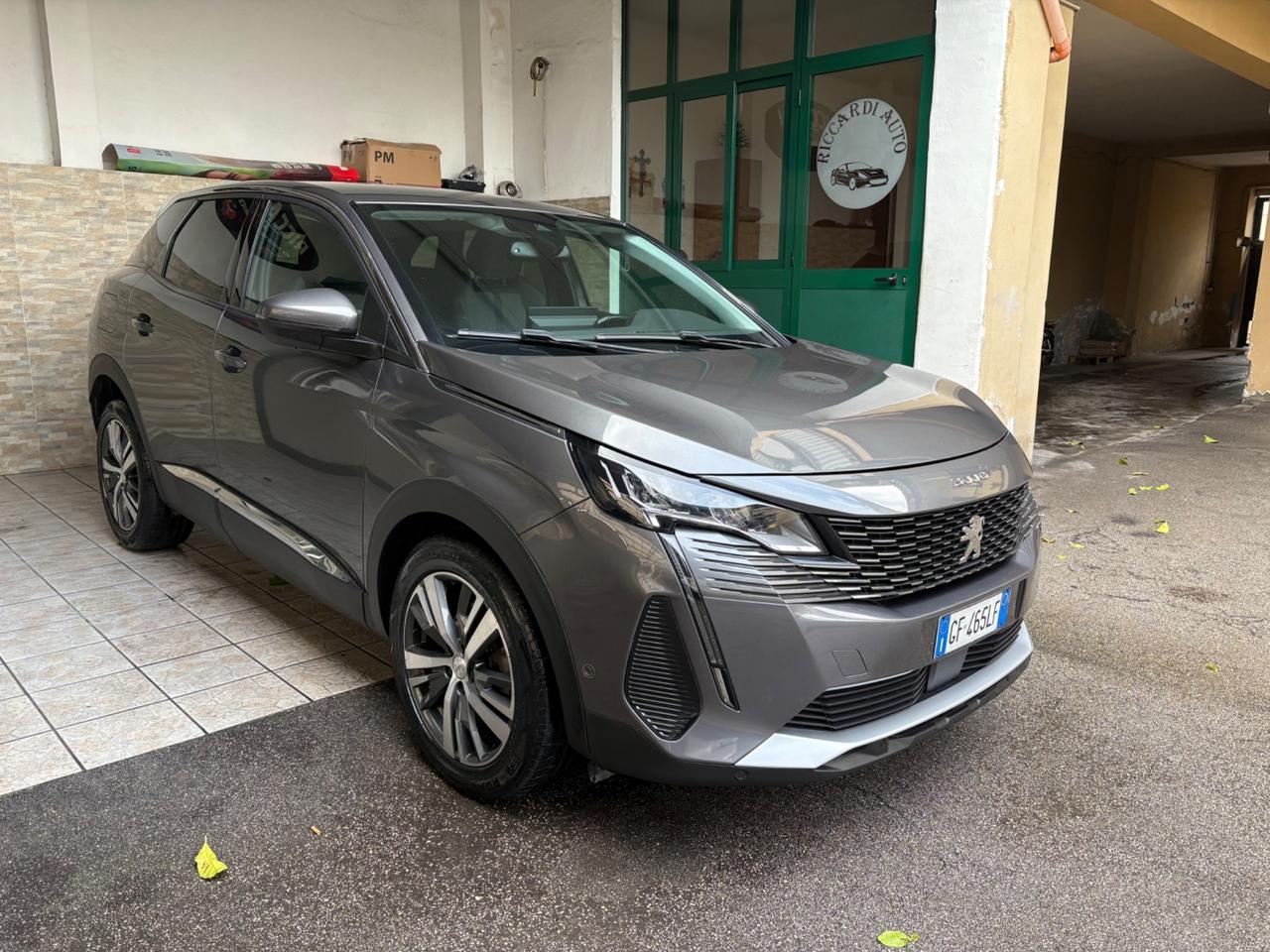 Peugeot 3008 1.5 diesel 2021