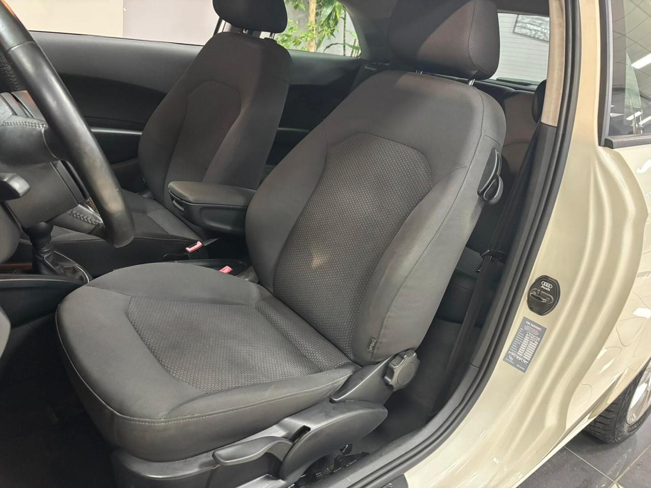 Audi A1 1.2 TFSI Attraction