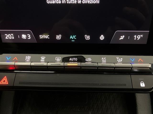 RENAULT Megane E-Tech Techno EV60 220cv AC22