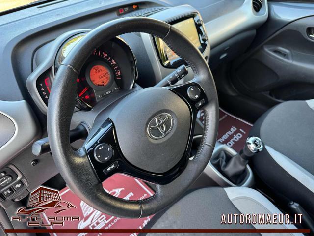 TOYOTA Aygo 1.0 VVT-i 69 CV 5 porte x-play TSS PREZZO REALE!!!