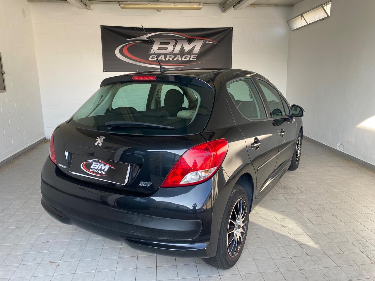 Peugeot 207 1.4 HDi 70CV FAP 5p. XS