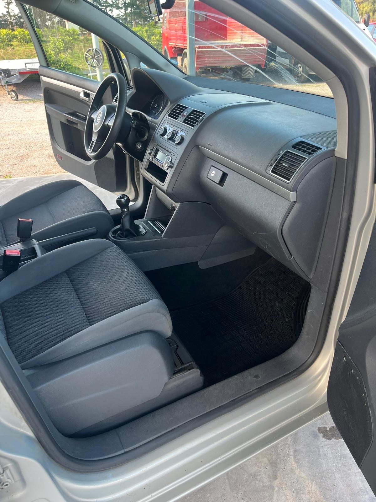 Volkswagen Touran Business 1.6 TDI Comfortline