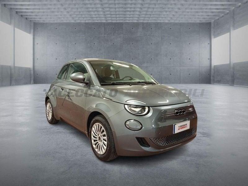 FIAT 500e LA NUOVA 500 42 kWh