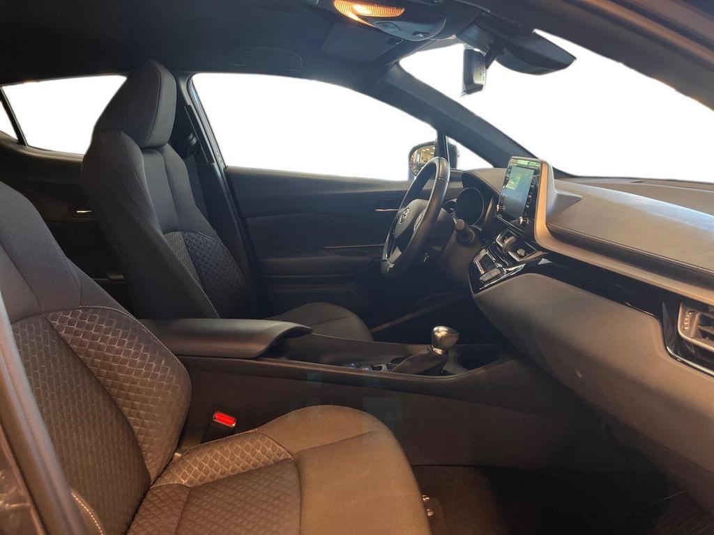 Toyota C-HR 1.8h Active e-cvt