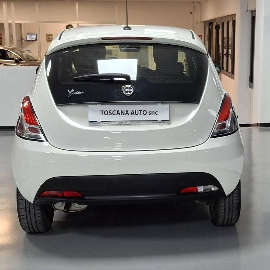 Lancia Ypsilon 1.2 69 CV 5 porte S&S Gold