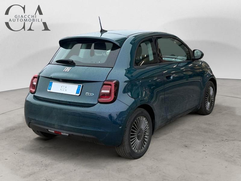 Fiat 500e 42 kWh Icon
