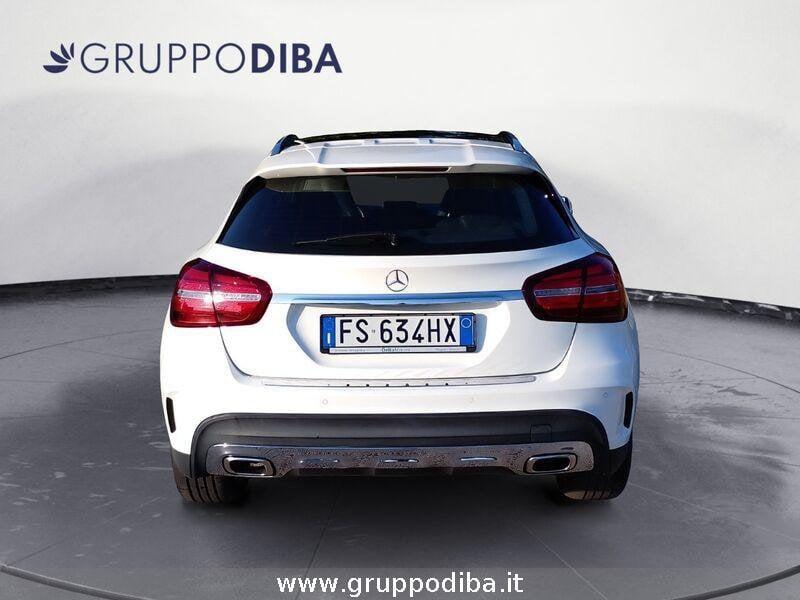 Mercedes-Benz GLA GLA-X156 2017 Diesel 200 d Premium 4matic auto