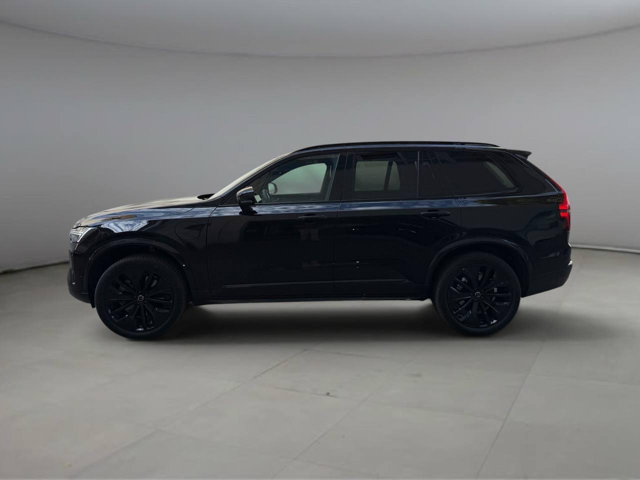 VOLVO Nuova XC90 Ultra Black Edition T8 AWD AUT
