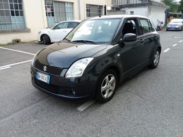 Suzuki Swift 1.3 benzina/gpl