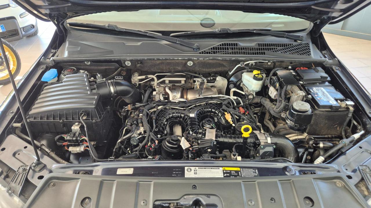 Volkswagen Amarok Doppia Cabina Amarok DC 3.0 V6 tdi Highline 4motion 204cv auto