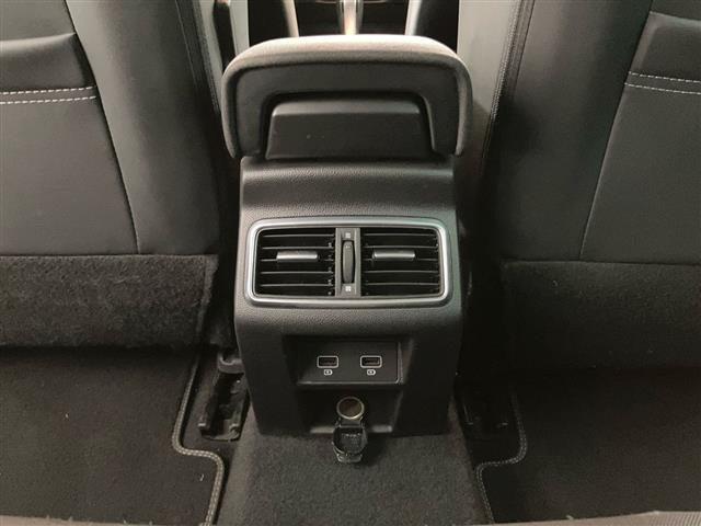 RENAULT Megane Sporter 1.6 E-Tech phev Business 160cv auto