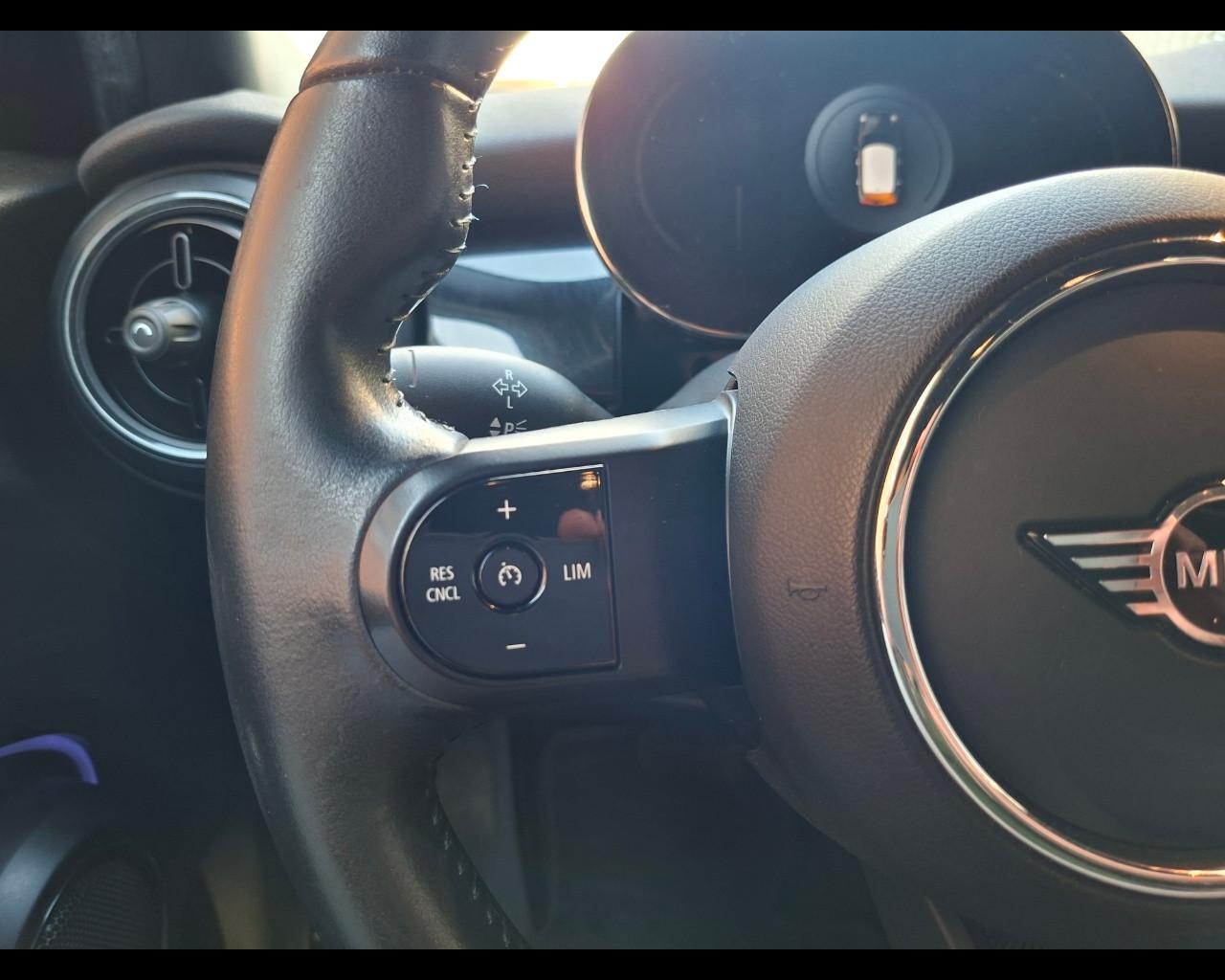 MINI Mini 5 porte (F55) - Mini 1.5 Cooper Business 5 porte