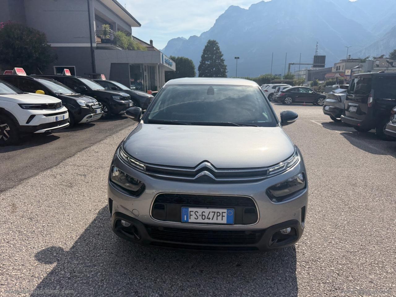 CITROEN C4 BlueHDi 100 SHINE