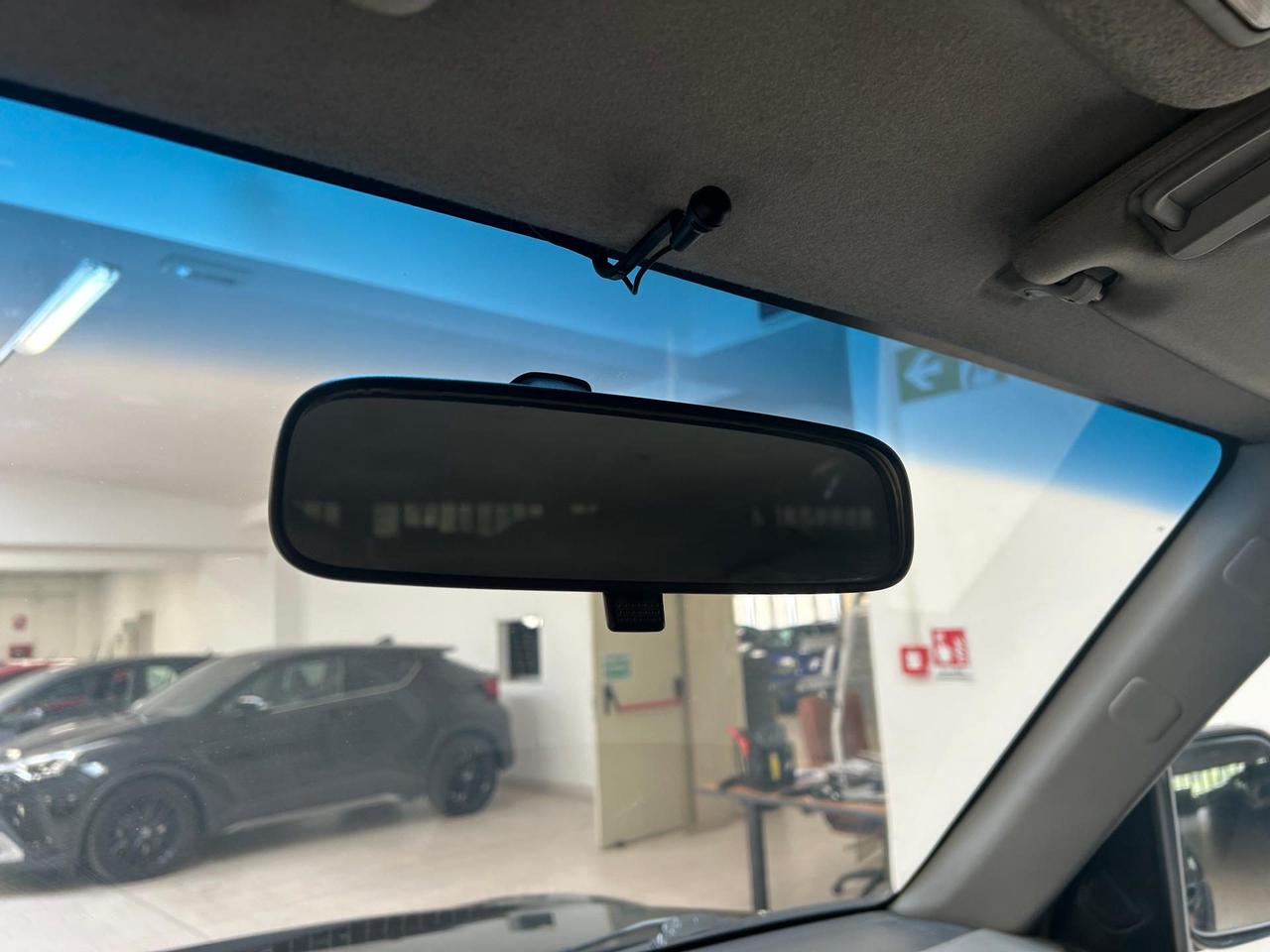 Mitsubishi Pajero 3p 3.2 tdi 16v di-d Invite