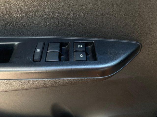 MAHINDRA KUV100 1.2 VVT GPL K8 NAVIGATORE -RETROCAMERA
