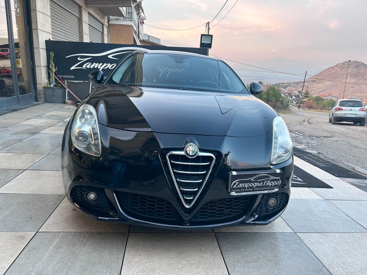 Alfa Romeo Giulietta 1.6 JTDm 105CV Distinctive 2013