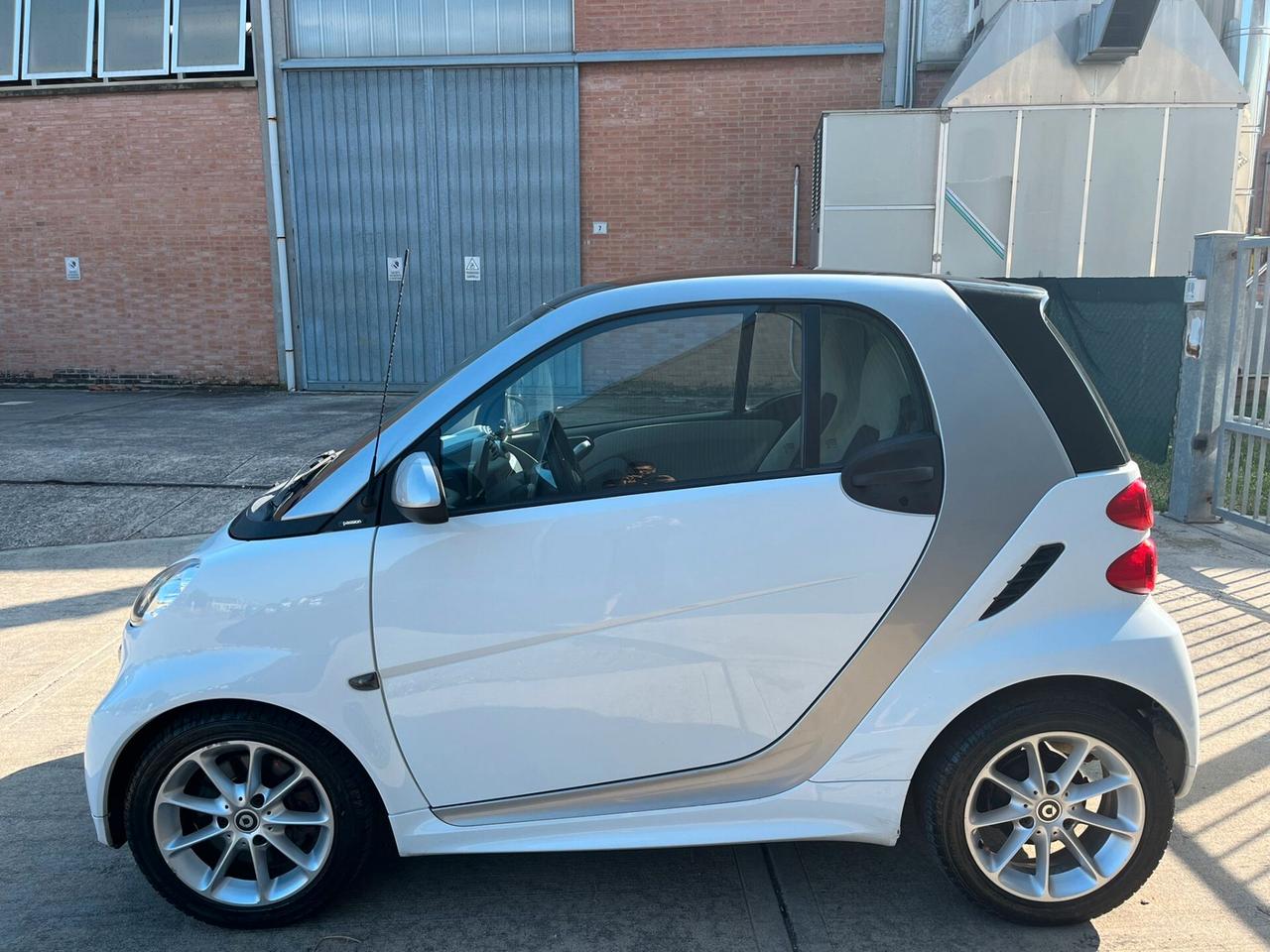 Smart ForTwo 800 40 kW coupé passion cdi