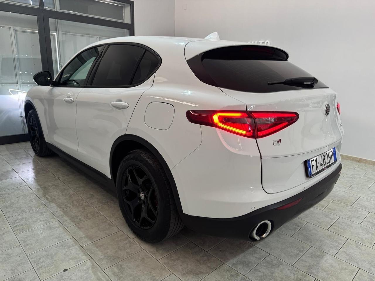 Alfa Romeo Stelvio 2.2 Turbodiesel 190 CV AT8 q4 Executive