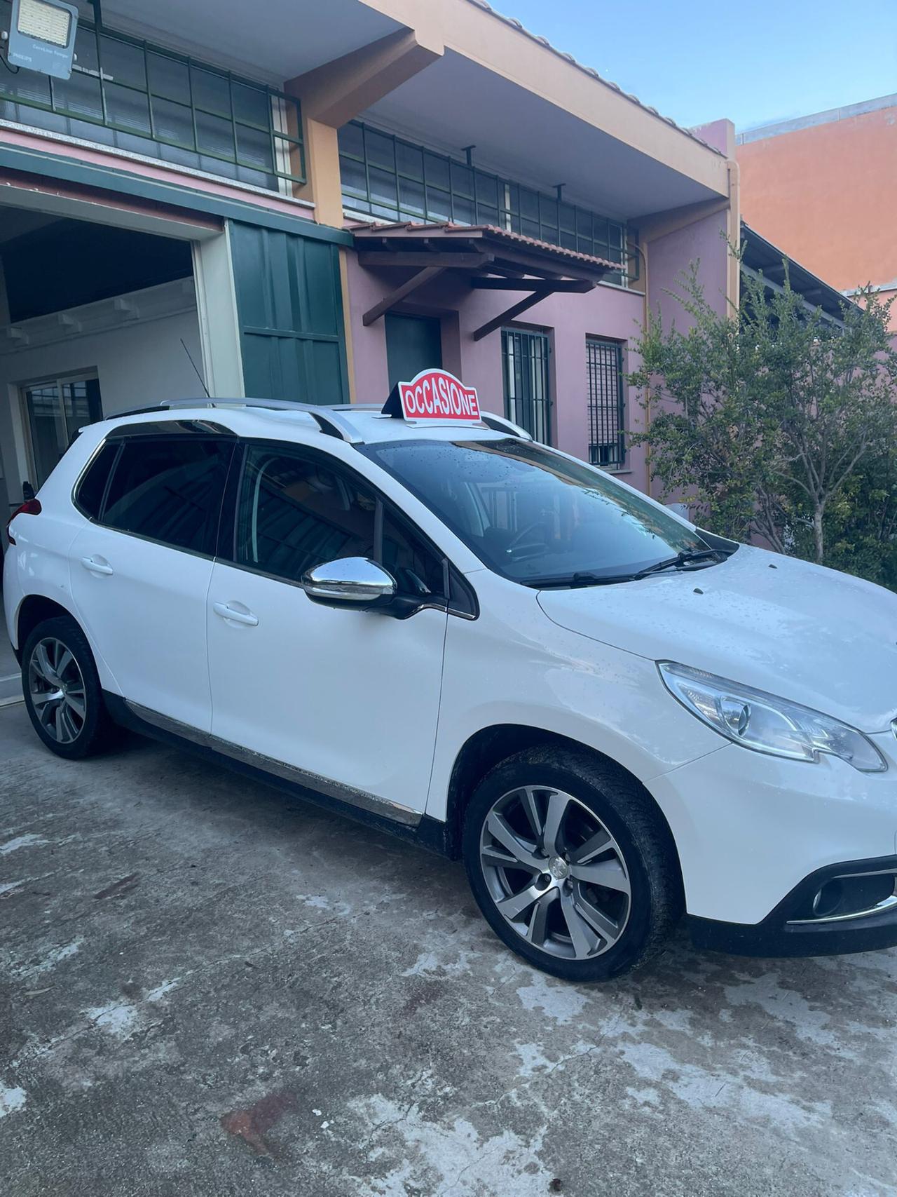 Peugeot 2008 1.6 e-HDi 92 CV Stop&Start Allure