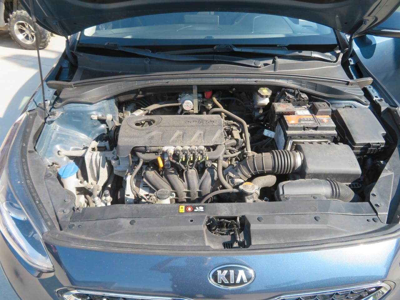 Kia Ceed 1.4 MPi GPL SW Business Class
