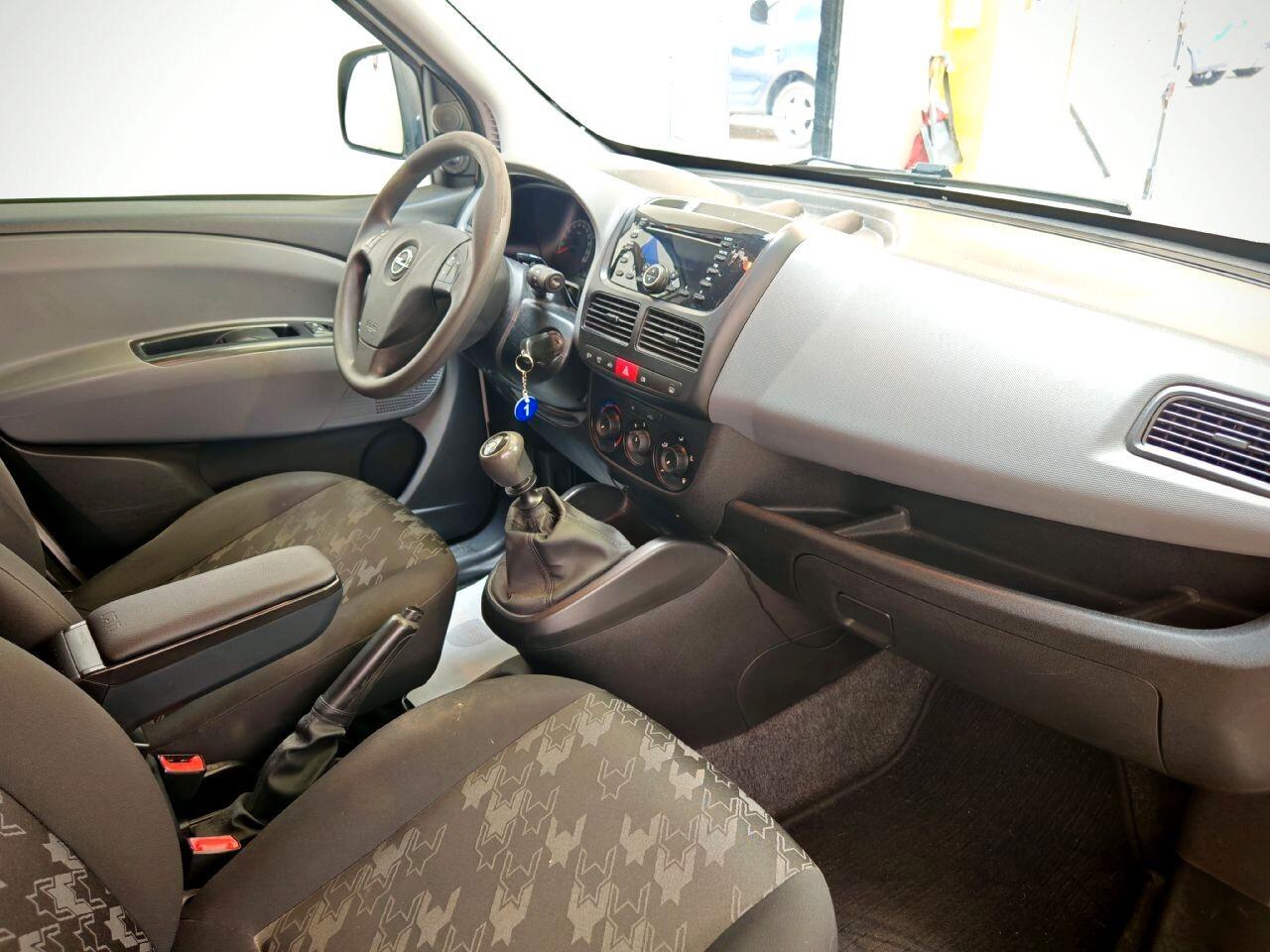 Opel Combo Tour 5 Posti 1.4