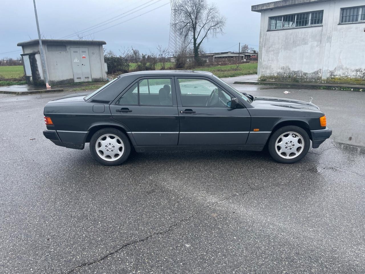 Mercedes-benz 190 1.8 E