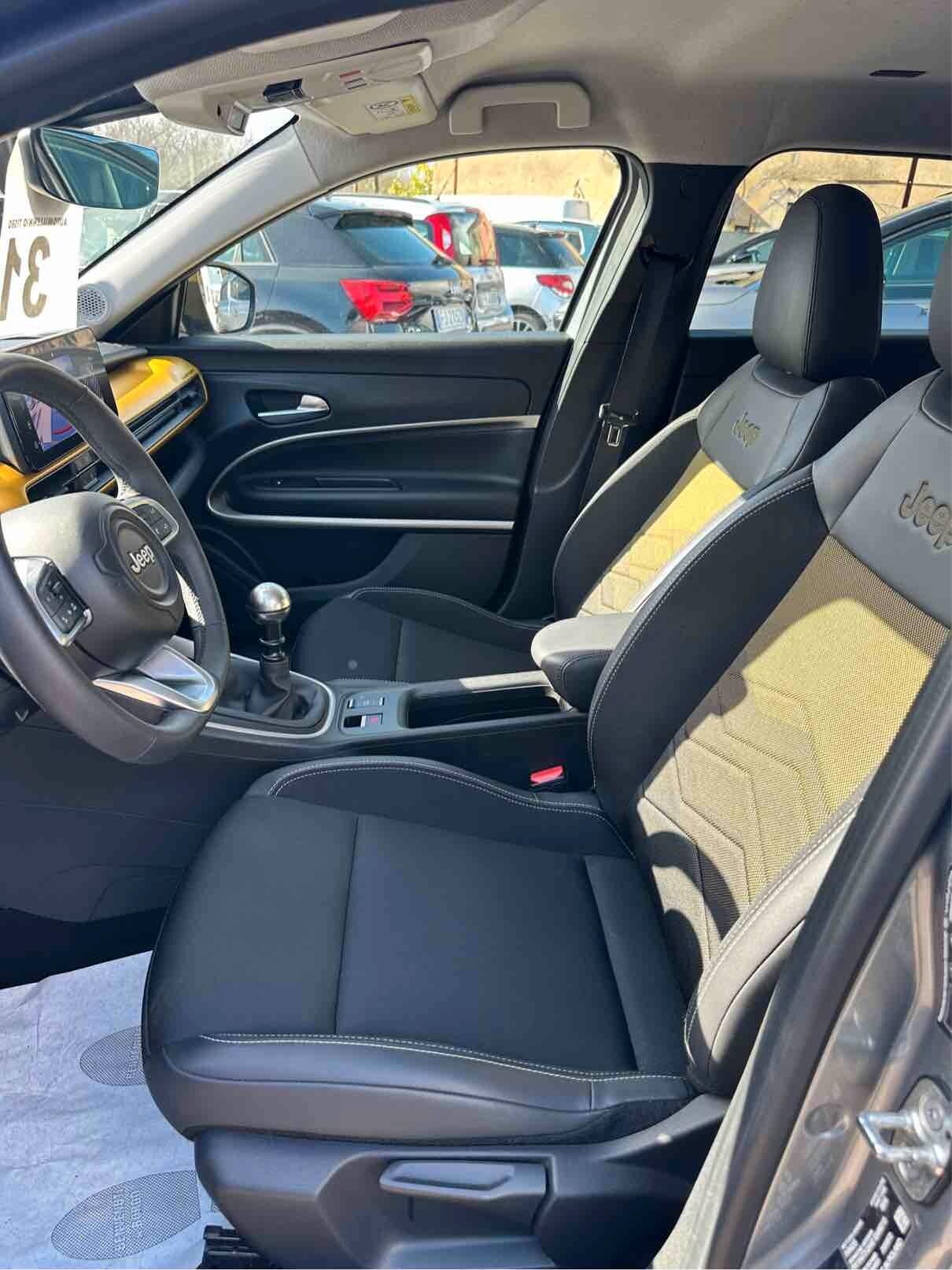 Jeep Avenger 1.2 Turbo 100 CV Summit