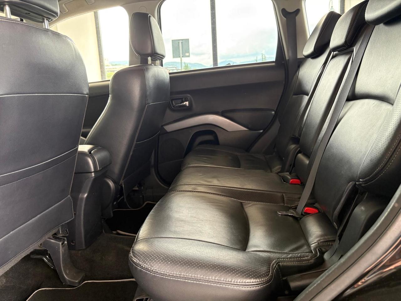 Peugeot 4007 2.2 HDi 156CV DCS Féline