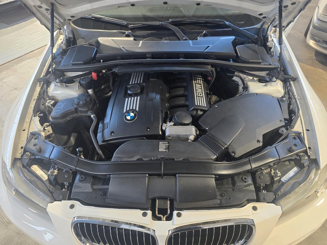 Bmw 330i Manuale