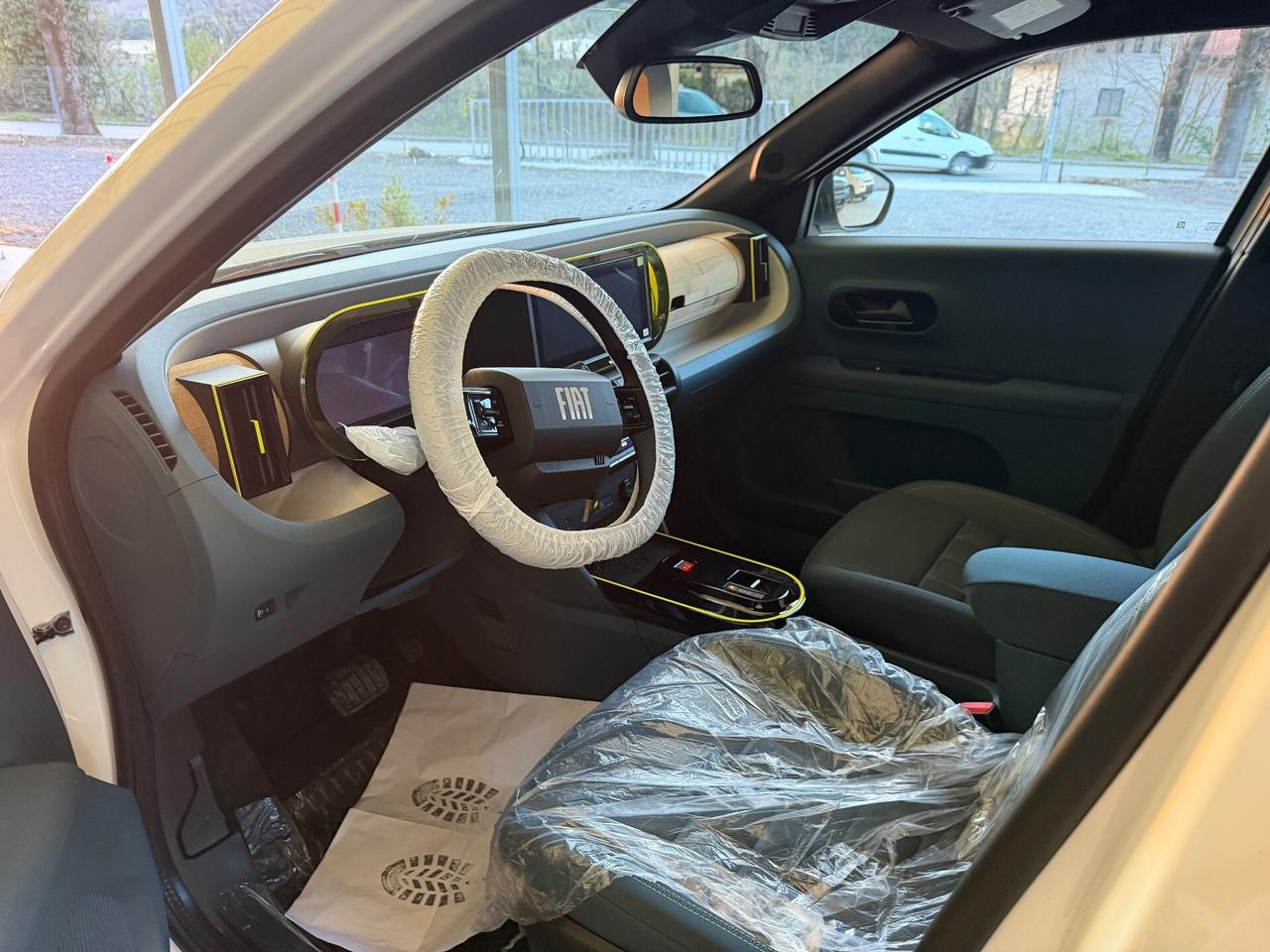 Fiat Grande Panda 1.2 Hybrid 110 CV S&S La Prima