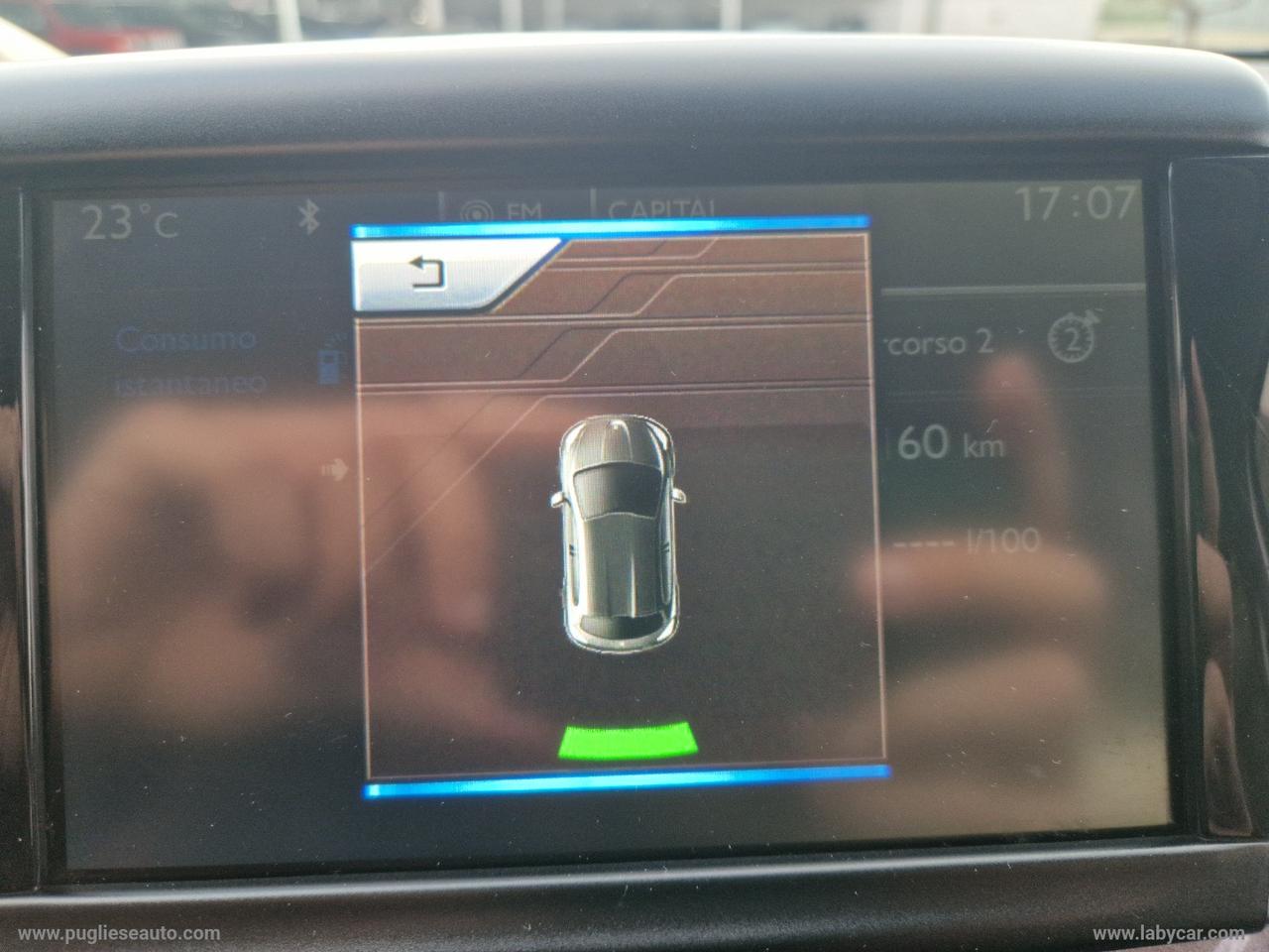 PEUGEOT 2008 1.2 VTi 82 CV Allure