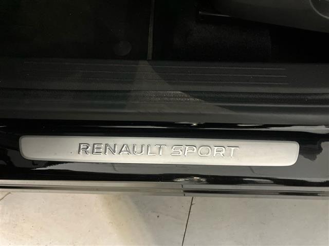 RENAULT Captur 1.6 E-TECH Plug-in Hybrid 160cv RS Line Aut