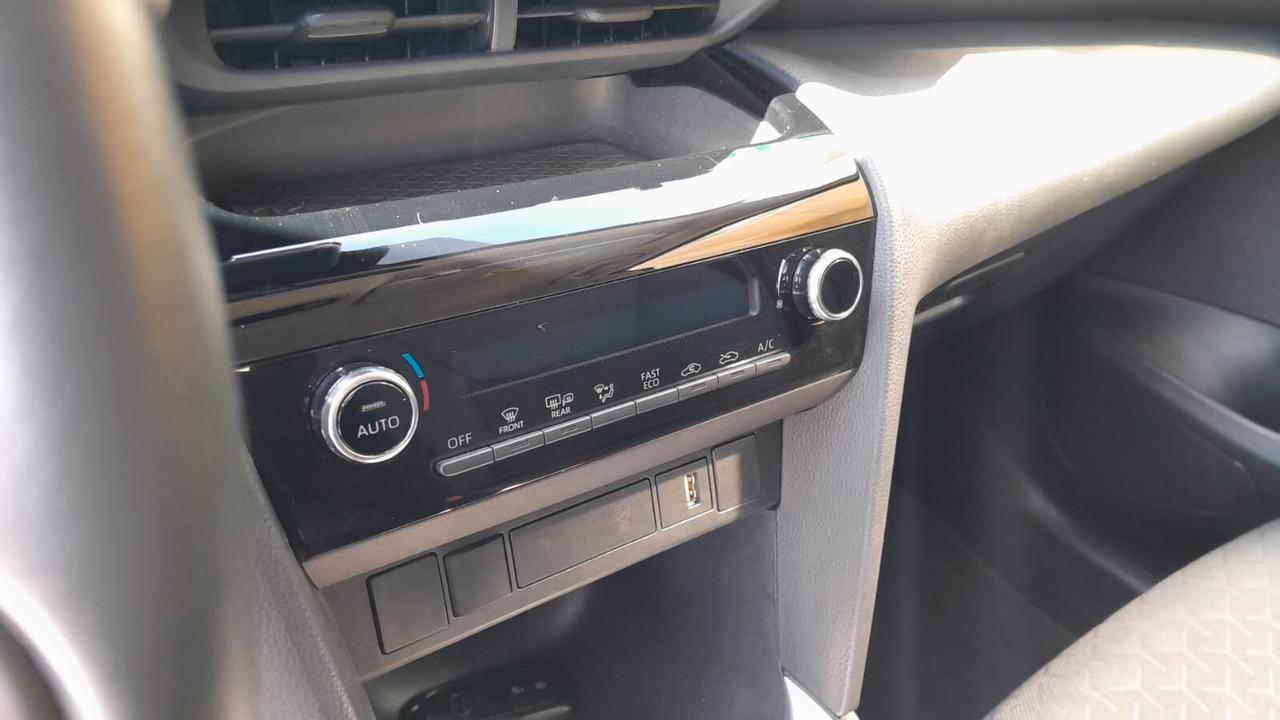 Toyota Yaris Cross 1.5 Hybrid 5p. E-CVT Business