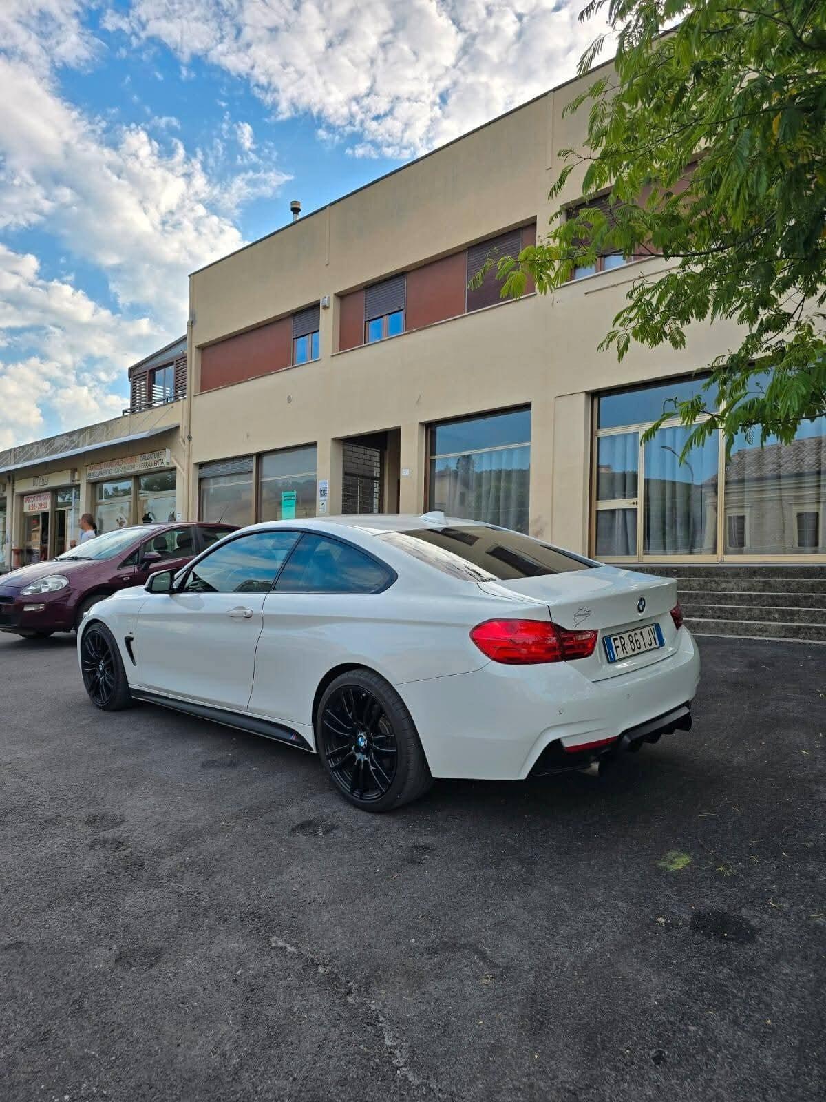 Bmw 428 428i Coupé Sport da vetrina