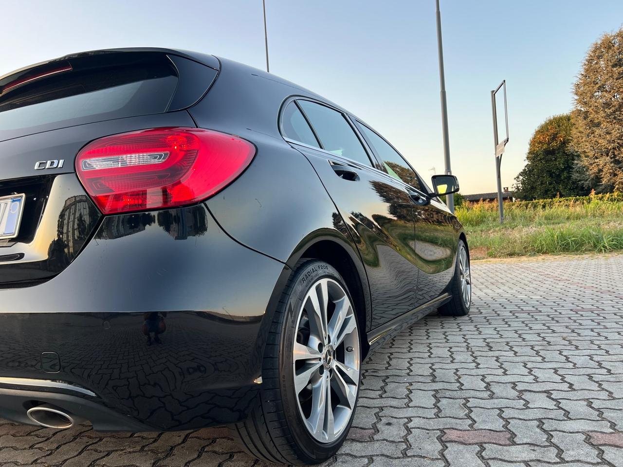 Mercedes-benz A 160 A 160 CDI Dark Night Edition