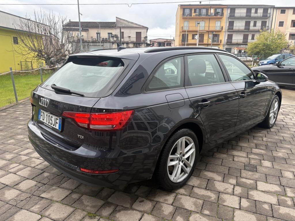 Audi A4 Avant 2.0 TDI 150 CV S tronic Business
