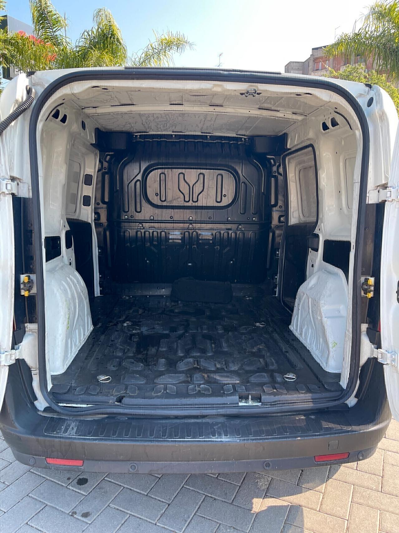 OPEL COMBO 1.6 105CV