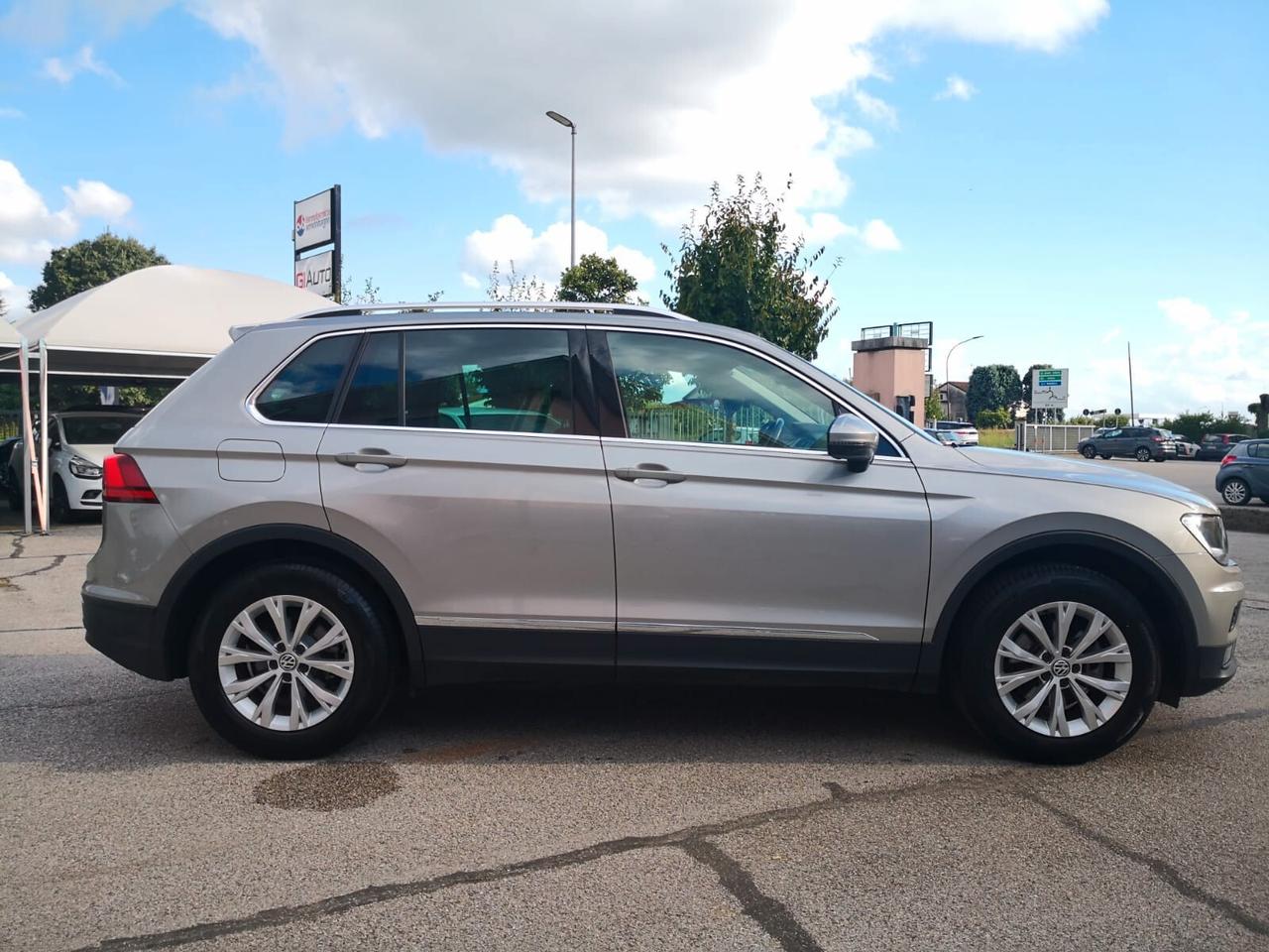 Volkswagen Tiguan 1.5 TSI 150 CV DSG Business ***CAR PLAY***TAGLIANDI VW***