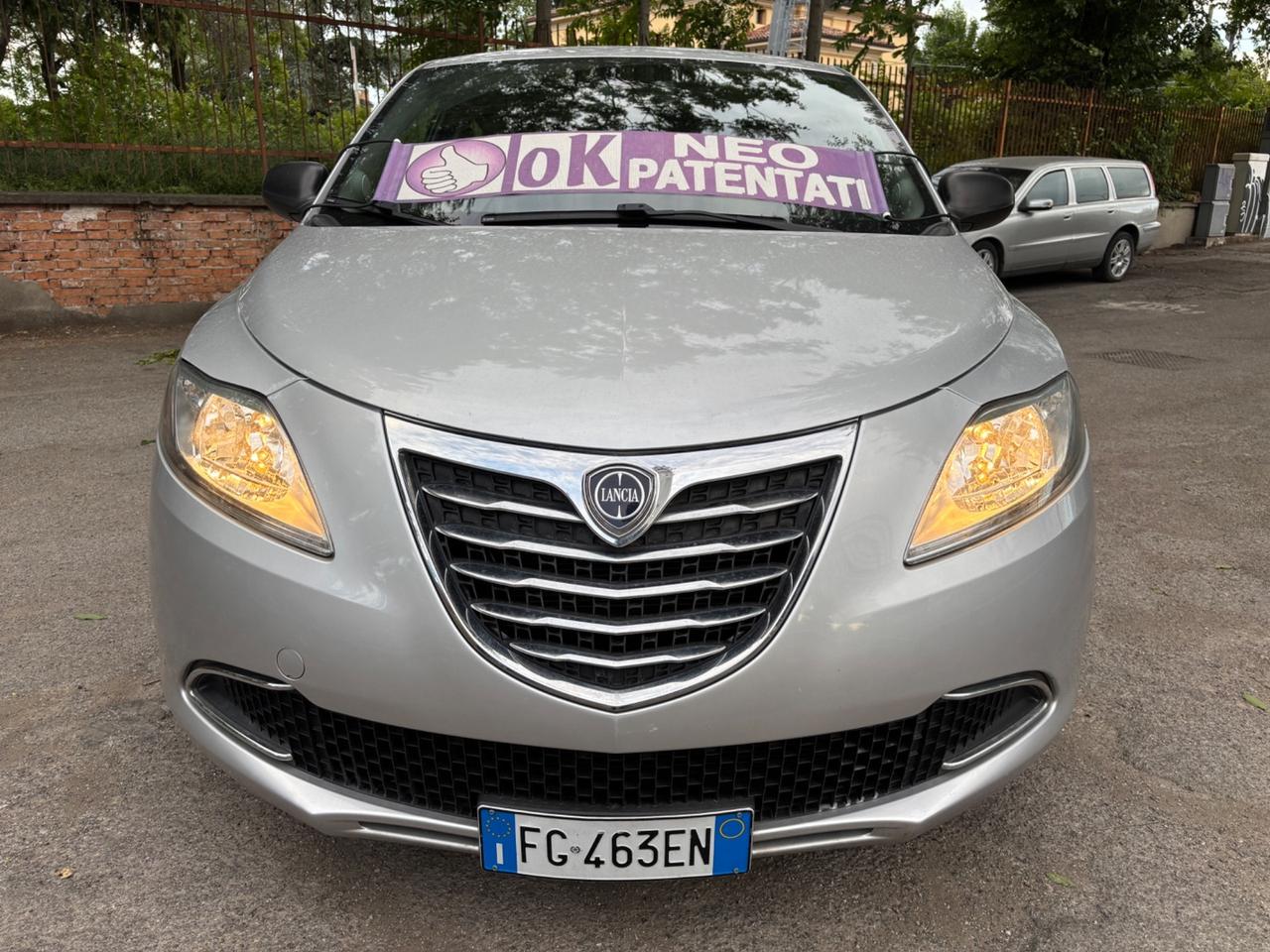 Lancia Ypsilon 1.3 MJT 16V 80 CV 5 porte S&S Platinum