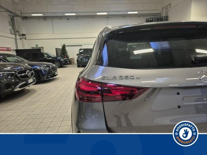 Mercedes-Benz GLA 250 E PLUG-IN HYBRID AUTOMATIC AMG line ADVANCED PLUS