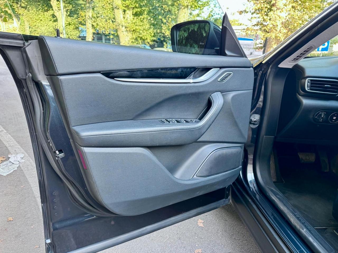 Maserati Levante V6 Diesel 275 CV AWD Granlusso, SERVICE MASERATI/FERRARI FATTURE SAMOCAR, PERFETTA, GARANZIA UFFICIALE