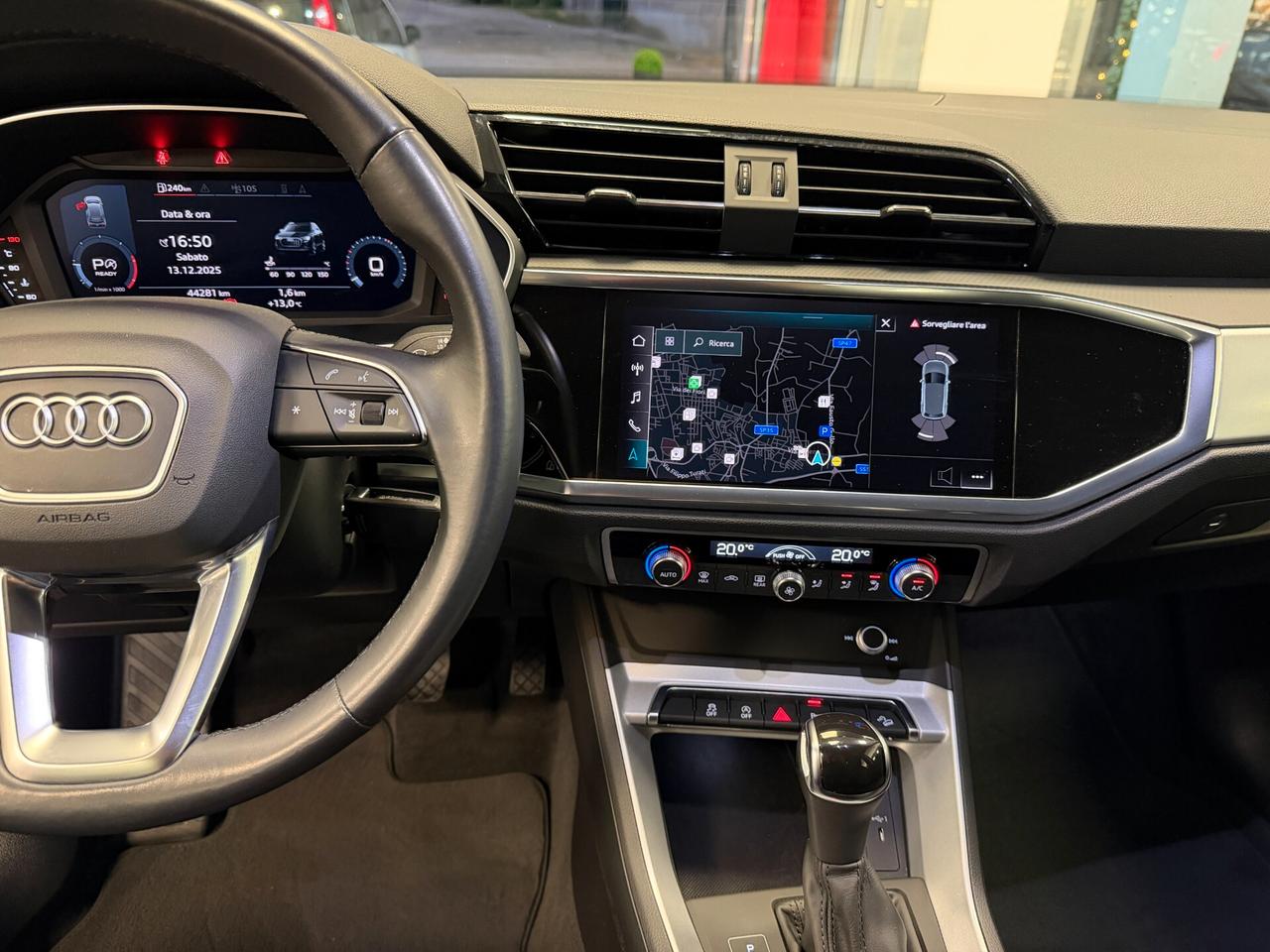 Audi Q3 40 TDI quattro S tronic Business Advanced