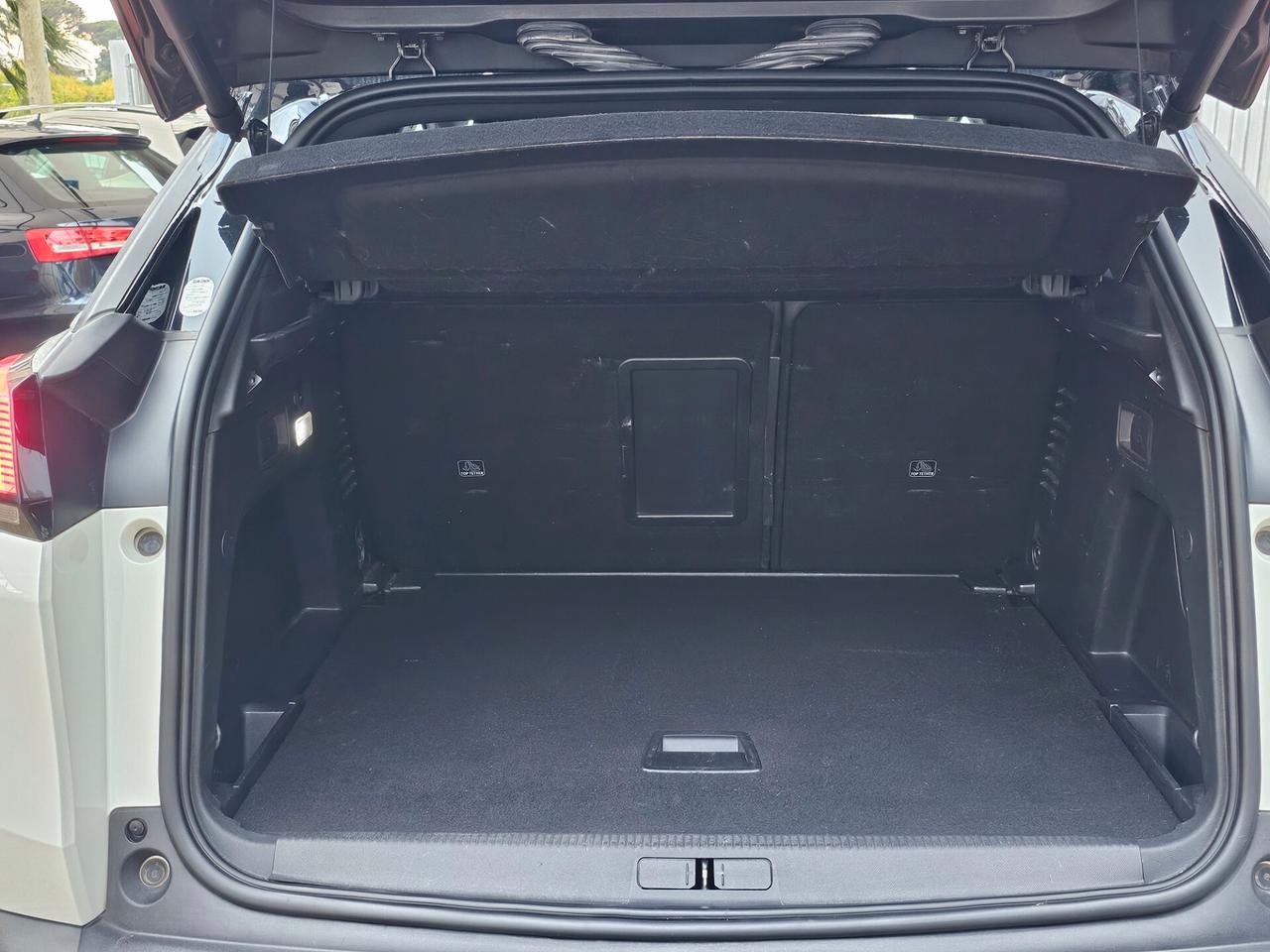 Peugeot 3008 BlueHDi 180 S&S EAT8 GT