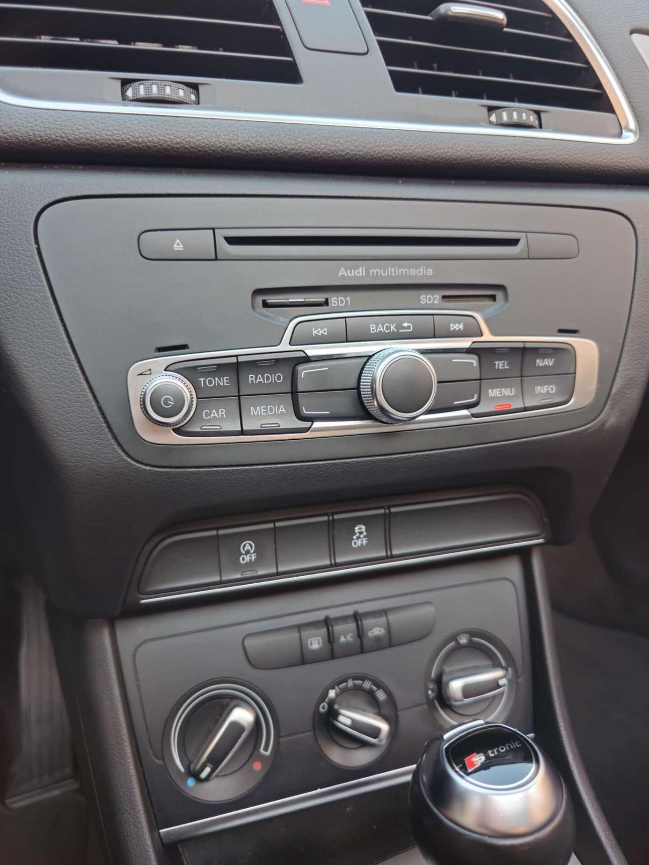 Audi Q3 2.0 TDI quattro S tronic Business