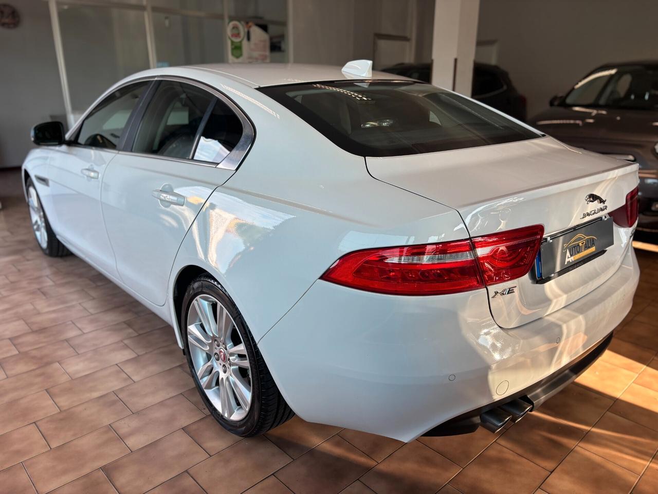 Jaguar XE 2.0d Portfolio awd 180cv*UNICOPRO*TAGLIANDI JAGUAR