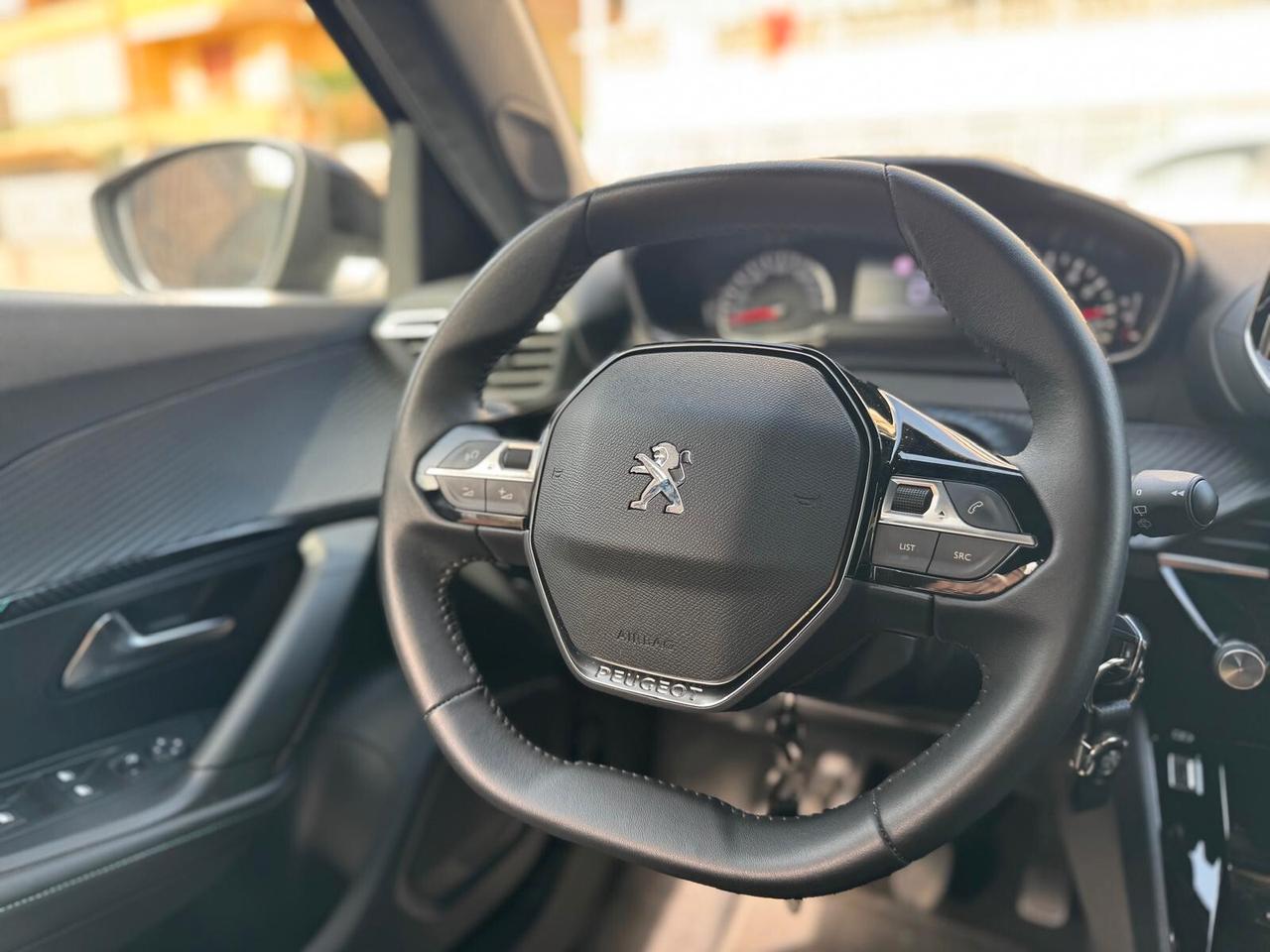Peugeot 2008 Allure 100cv
