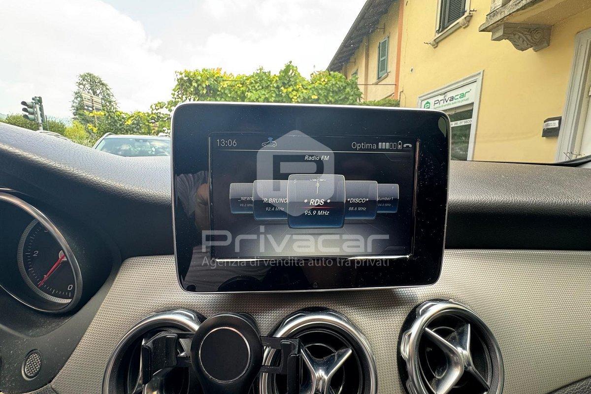 MERCEDES GLA 180 d Automatic Sport